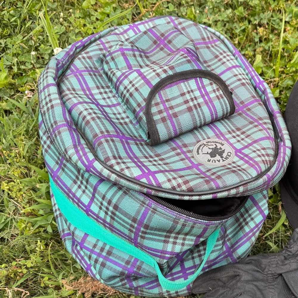 Centaur helmet bag